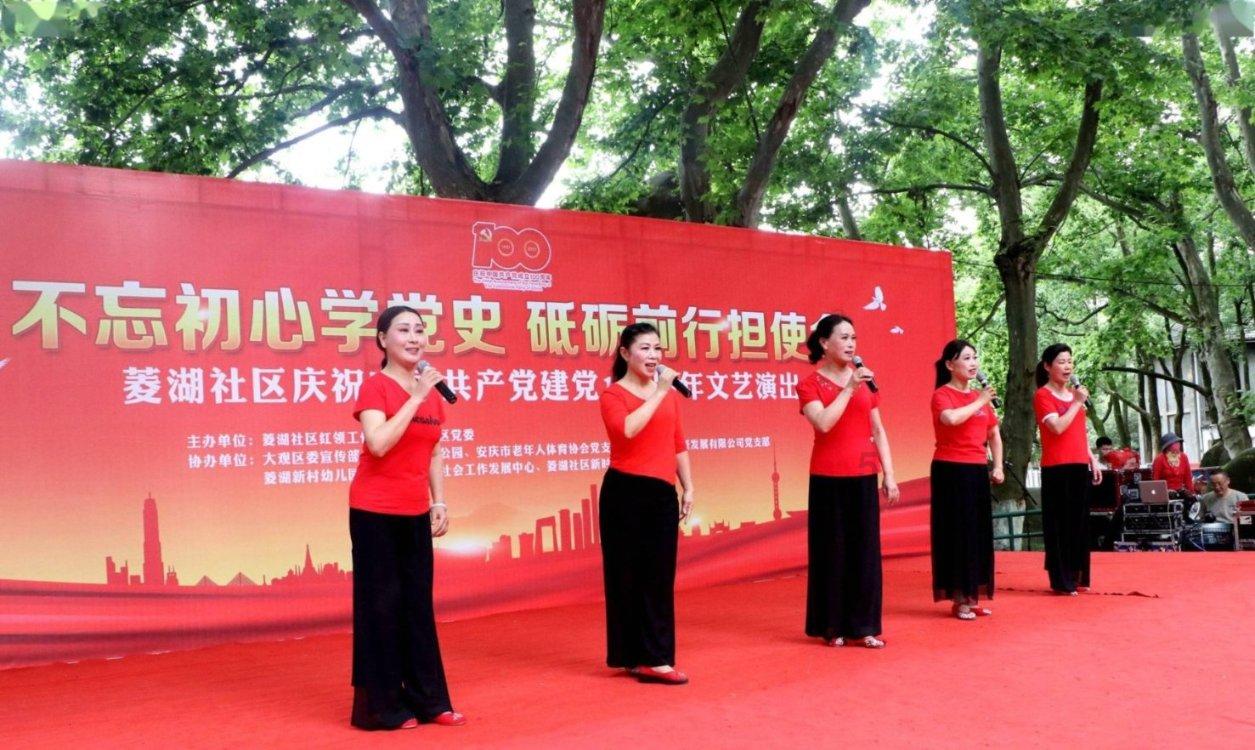 艾菲尔丁放弃欠薪 林良铭为何不能？小闯晋鹏翔加入大连智行群！9号何去何从？